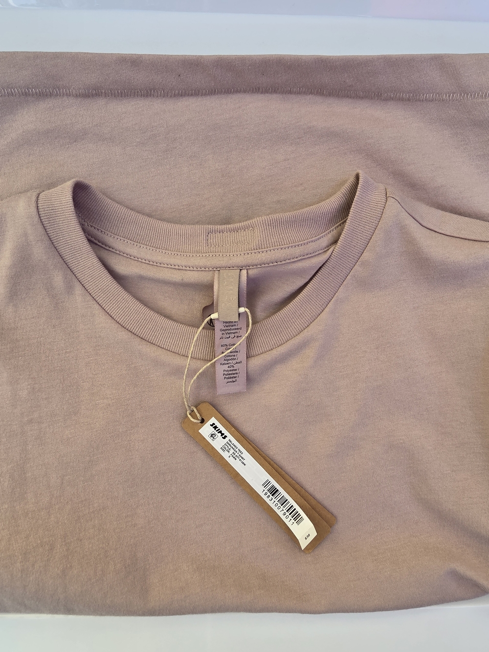 SKIMS Relaxed Shrunken T-SHIRT In Fawn. Small